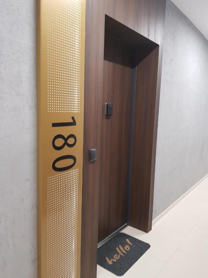 Apartament Old Town Wes Quality Suite 波兹南 外观 照片